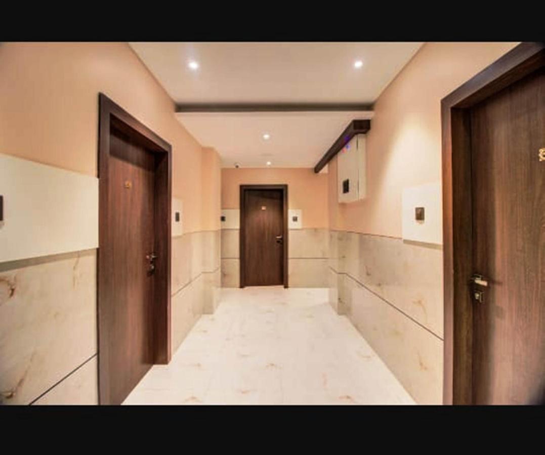 Hotel Monarch Express Near Karnala Sports Academy Panvel,Navi Mumbai Buitenkant foto